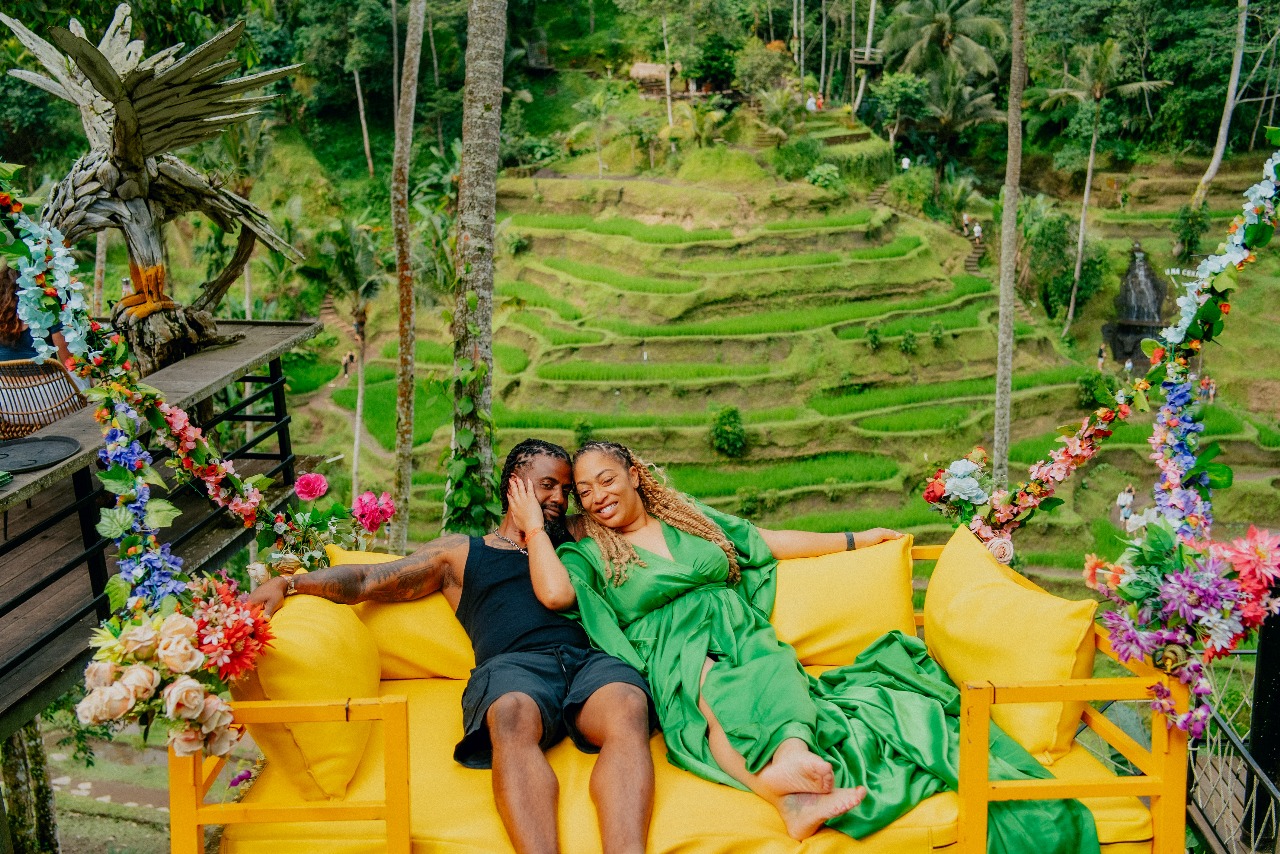 Real Ubud Private Customised T